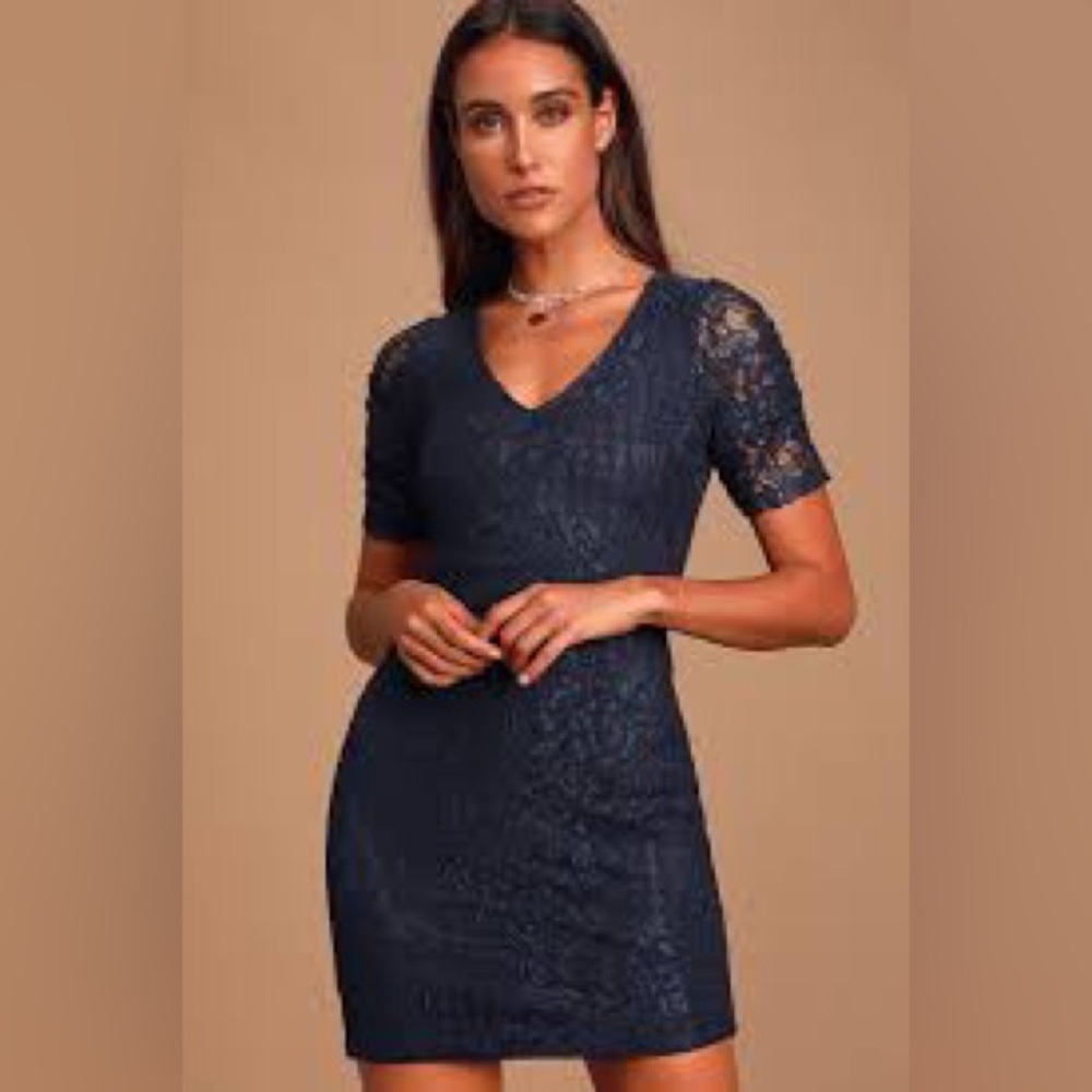 Women’s Lulu’s Tatianna Navy Blue Lace Short Sleeve Mini Dress Small New NWT